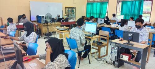 Ruang-Komputer-SMA-ITCI-